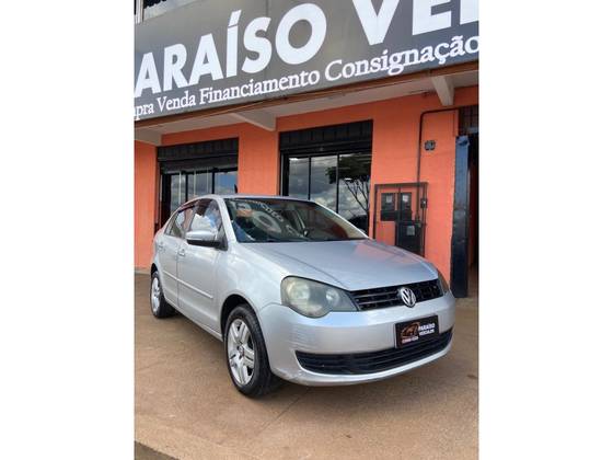 VOLKSWAGEN POLO SEDAN 1.6 MI COMFORTLINE 8V FLEX 4P MANUAL VOLKSWAGEN POLO SEDAN 1.6 MI COMFORTLINE 8V FLEX 4P MANUAL